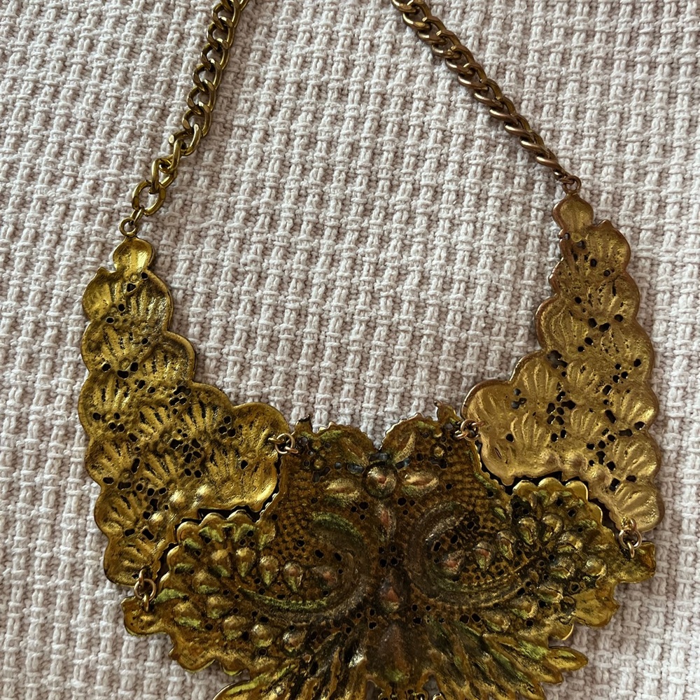Necklace - Picture 8 of 13